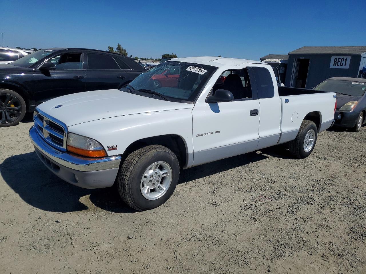 1B7GL22X9XS298025 · 1999 DODGE DAKOTA