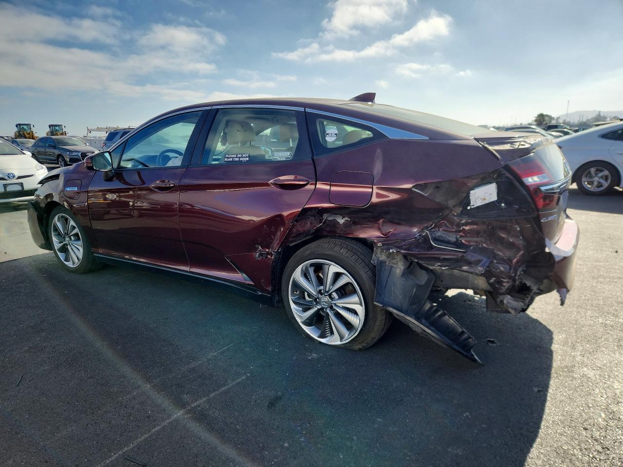 JHMZC5F12KC005826 · 2019 HONDA CLARITY · 2/13