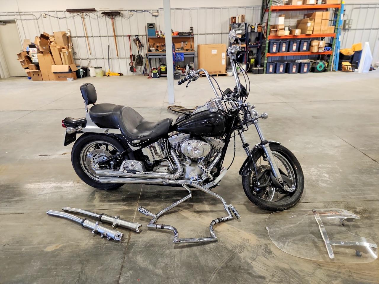 1HD1BHY144Y012359 · 2004 HARLEY-DAVIDSON FXST