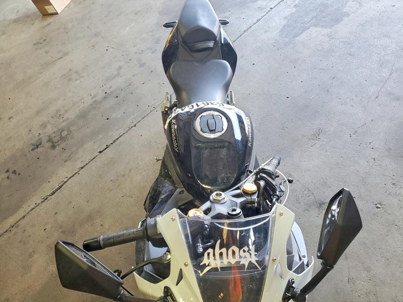 ML5ZXCS15TDA47786 · 2026 KAWASAKI ZX400 · 5/9