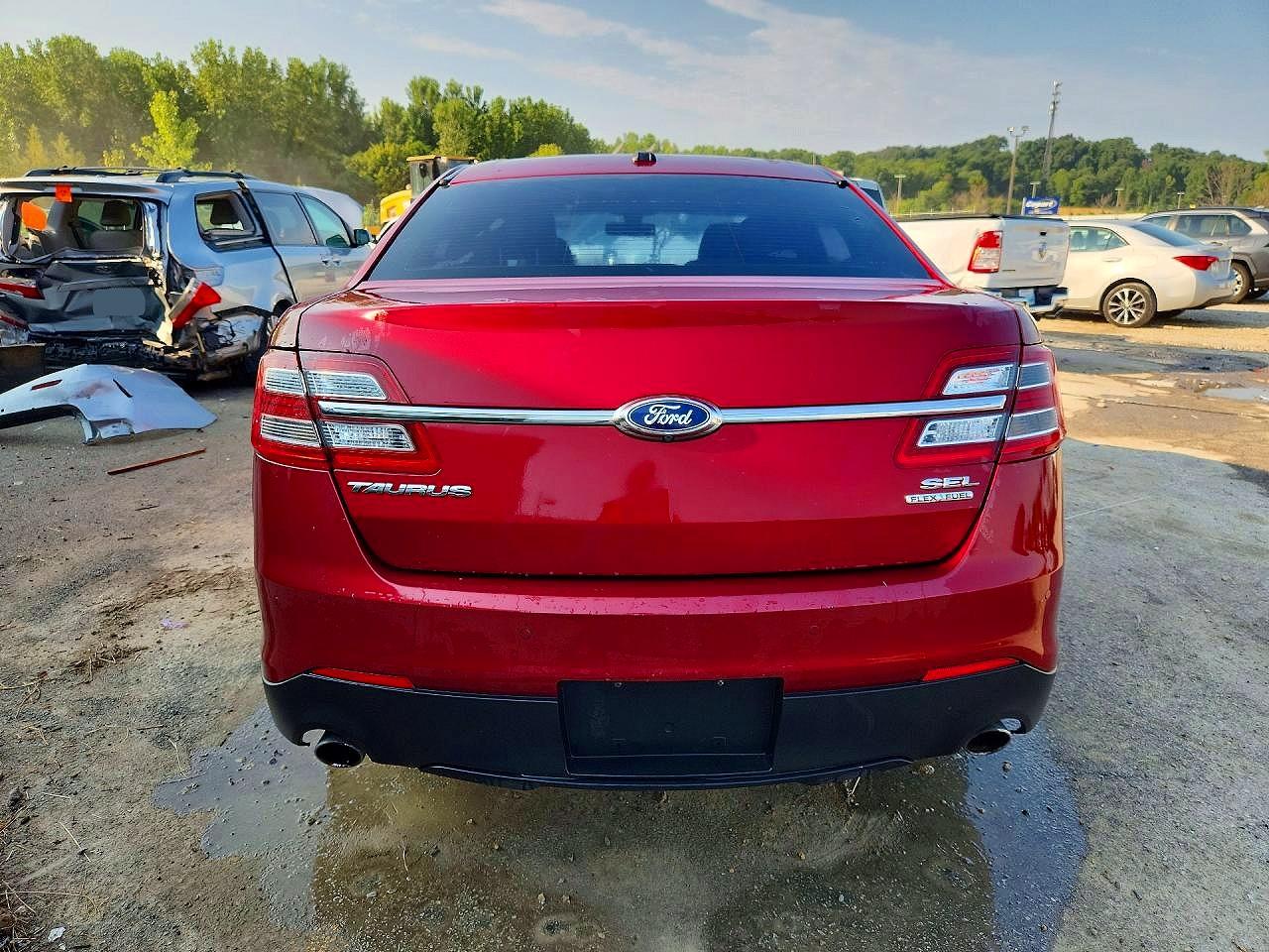 1FAHP2E85FG208812 · 2015 FORD TAURUS · 6/12