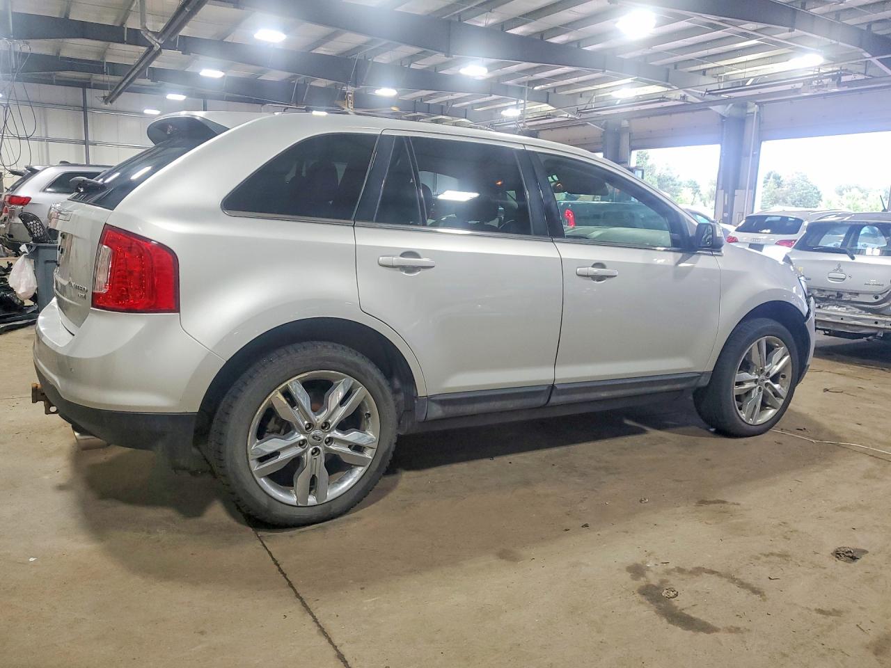 2FMDK4KC7CBA57305 · 2012 FORD EDGE · 3/12