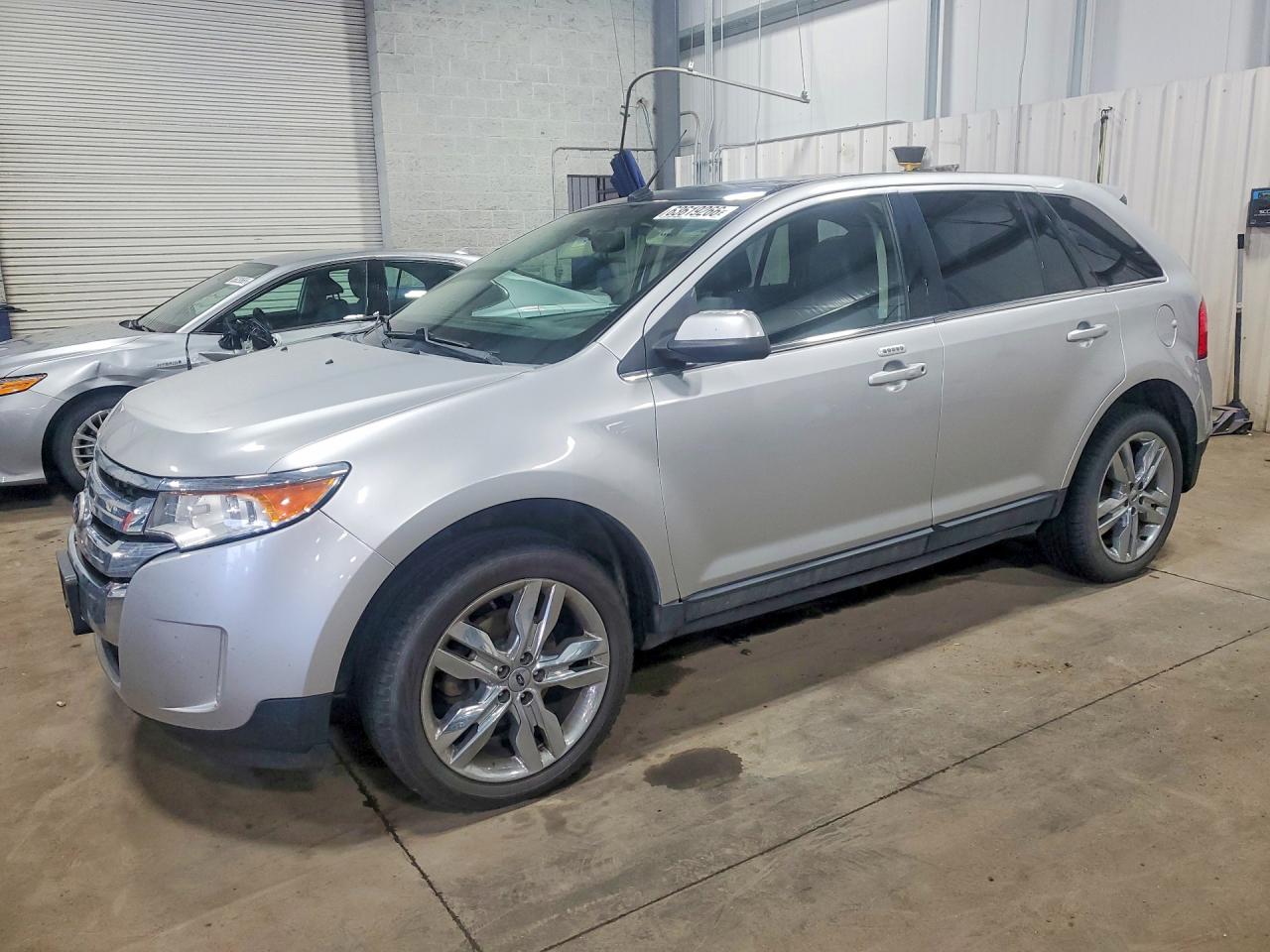 2FMDK4KC7CBA57305 · 2012 FORD EDGE