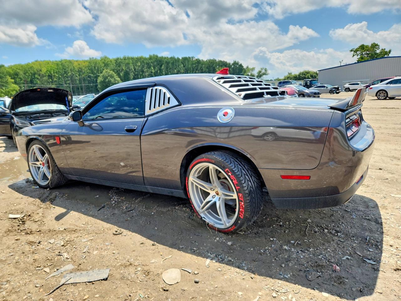 2C3CDZAG2KH561594 · 2019 DODGE CHALLENGER · 2/12