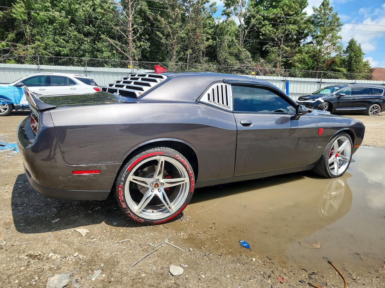 2C3CDZAG2KH561594 · 2019 DODGE CHALLENGER · 3/12