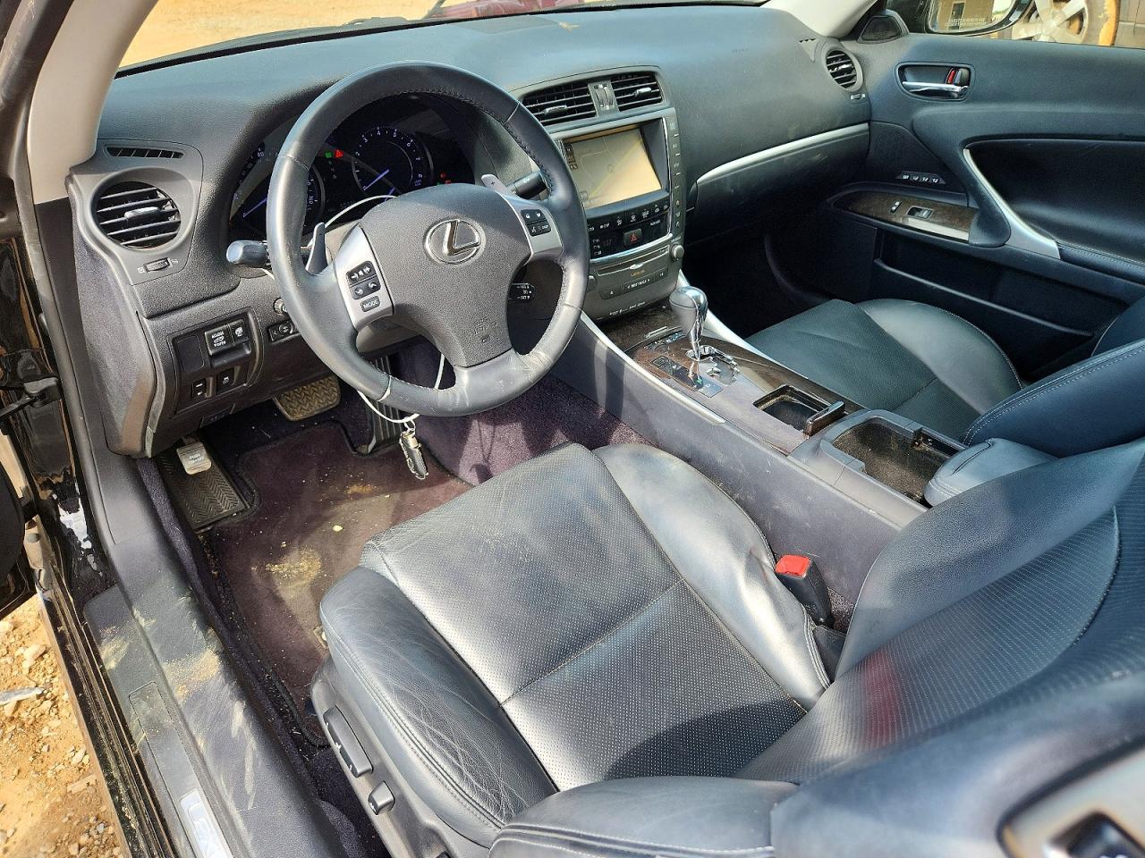 JTHFF2C28F2533534 · 2015 LEXUS IS · 8/13