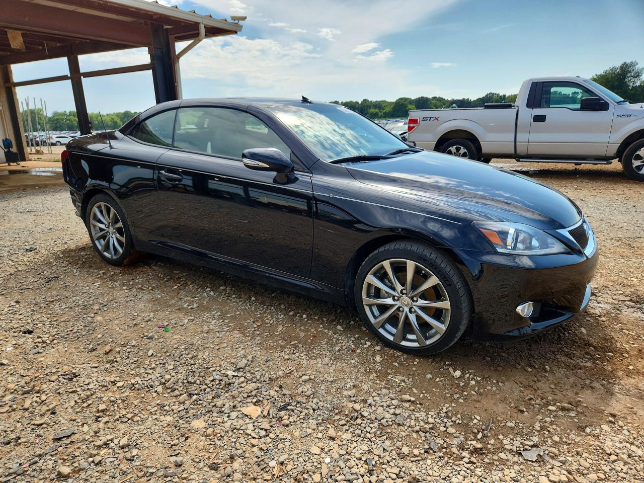 JTHFF2C28F2533534 · 2015 LEXUS IS · 4/13