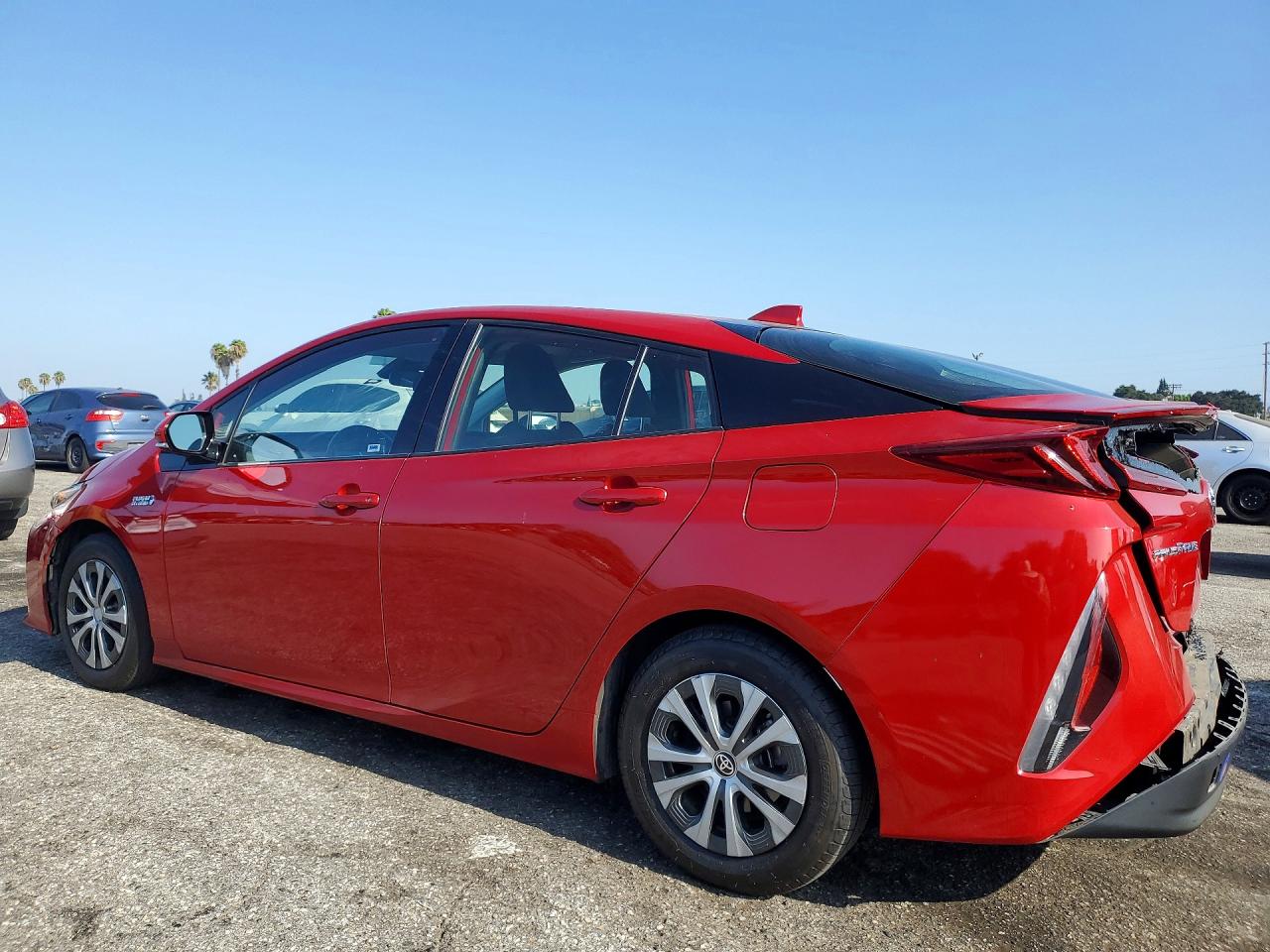 JTDKARFP4L3160710 · 2020 TOYOTA PRIUS PRIME · 2/12