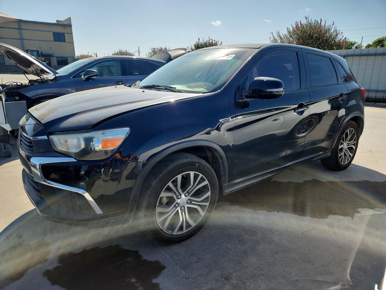 JA4AP3AU4HZ019784 · 2017 MITSUBISHI OUTLANDER SPORT