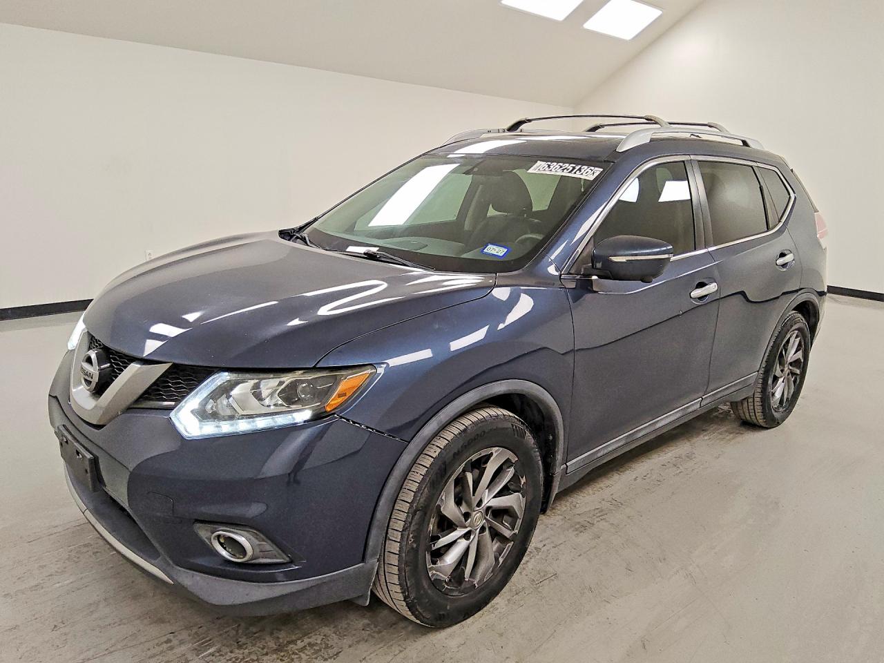 2015 NISSAN ROGUE