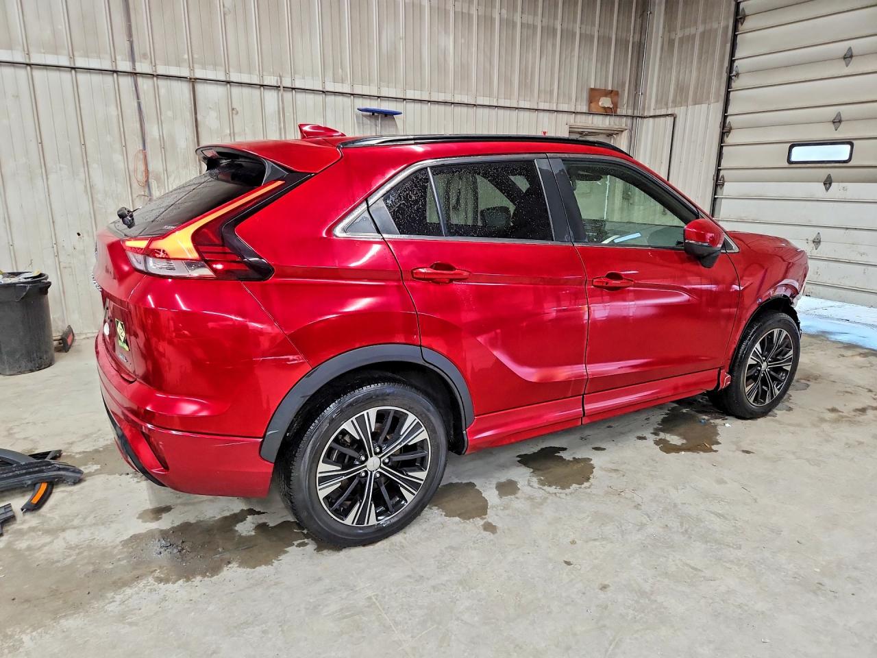 JA4ATWAA5NZ002426 · 2022 MITSUBISHI ECLIPSE CROSS · 3/14