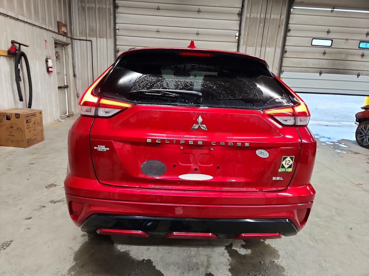 JA4ATWAA5NZ002426 · 2022 MITSUBISHI ECLIPSE CROSS · 6/14