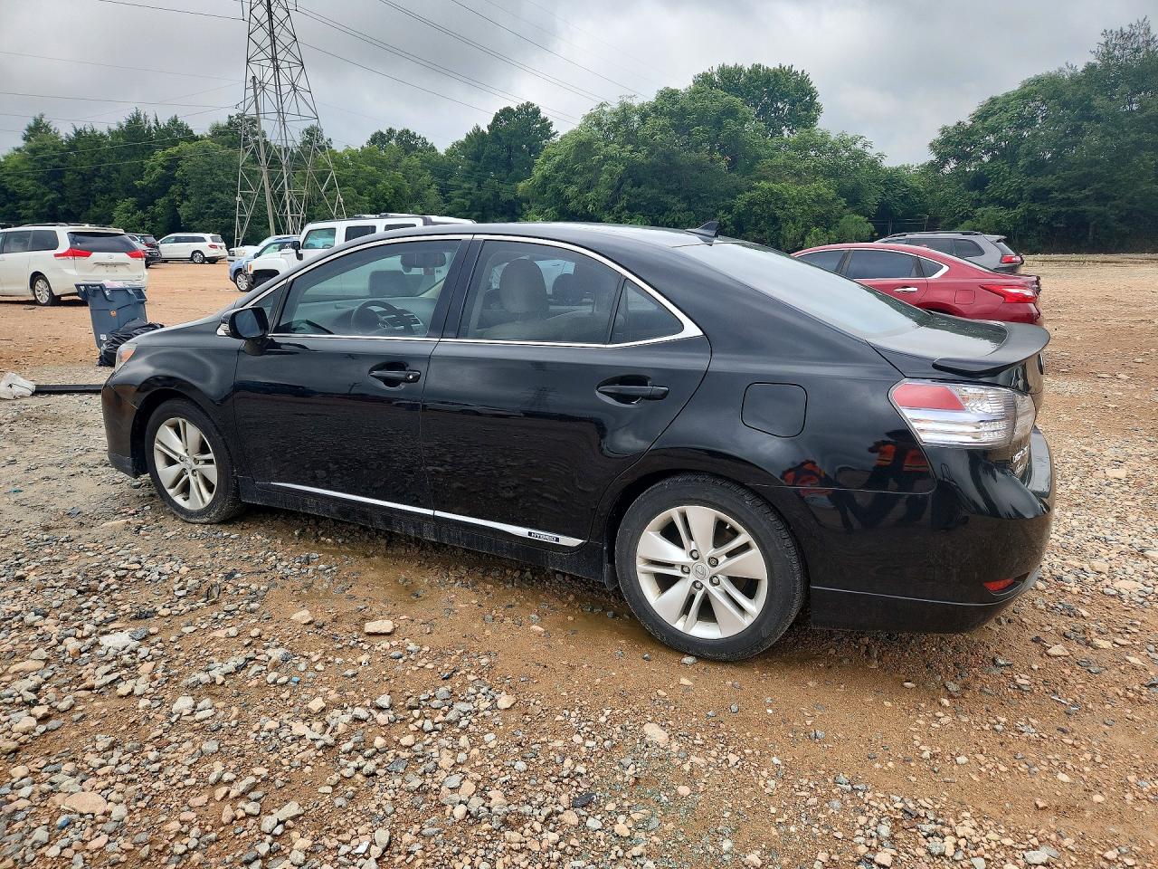 JTHBB1BA3A2007494 · 2010 LEXUS HS · 2/12