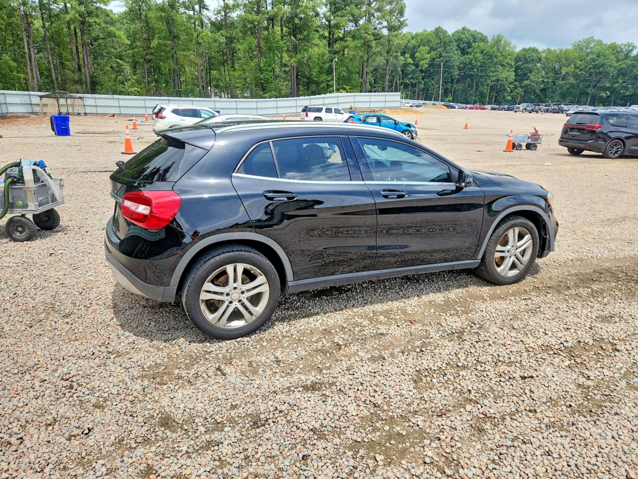 WDCTG4EB9JJ368208 · 2018 MERCEDES-BENZ GLA · 3/14