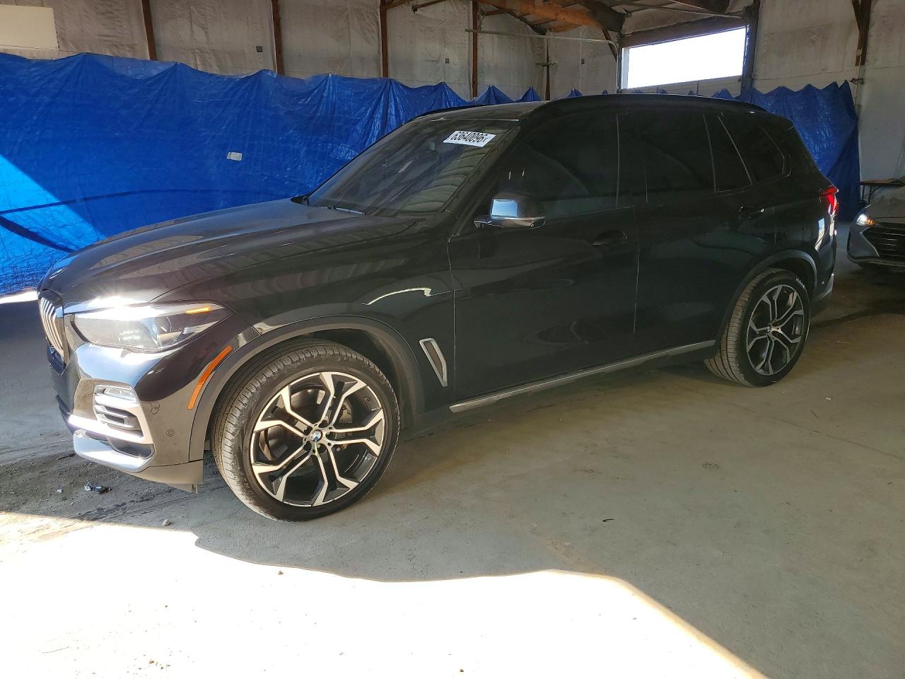 5UXCR6C52KLL37721 · 2019 BMW X5