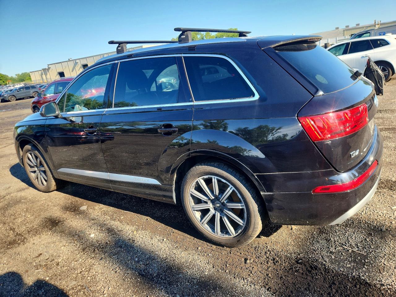 WA1LAAF76HD016691 · 2017 AUDI Q7 · 2/13
