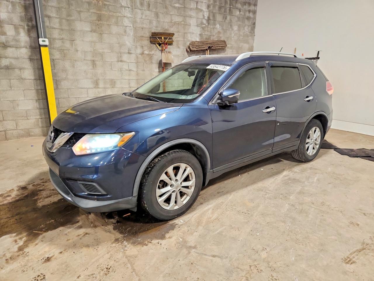KNMAT2MV0FP552918 · 2015 NISSAN ROGUE