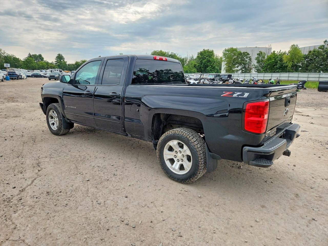 2GCVKPECXK1164780 · 2019 CHEVROLET SILVERADO LD · 2/13