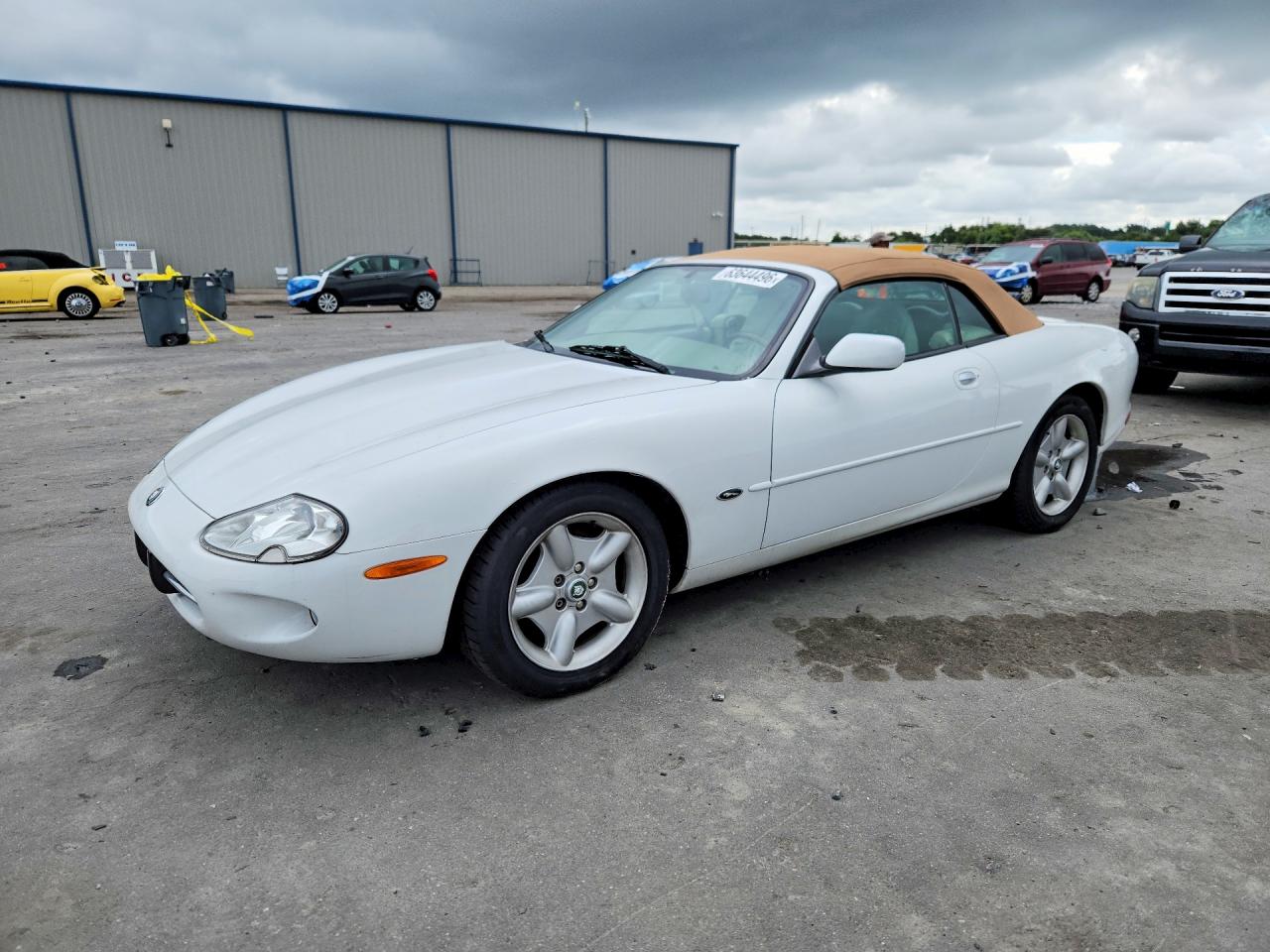 SAJGX2042XC042723 · 1999 JAGUAR XK8