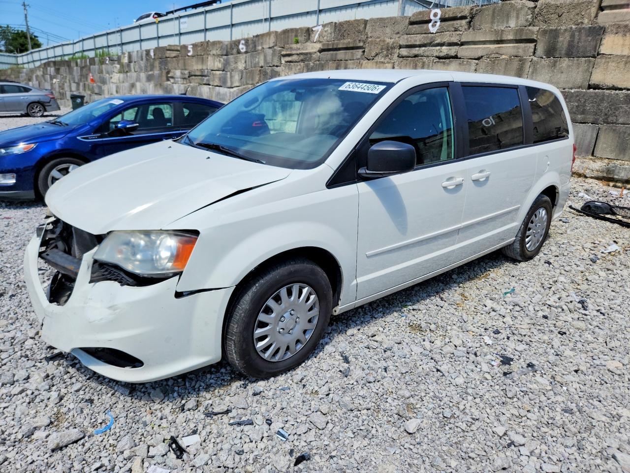 2D4RN4DG5BR654561 · 2011 DODGE GRAND CARAVAN