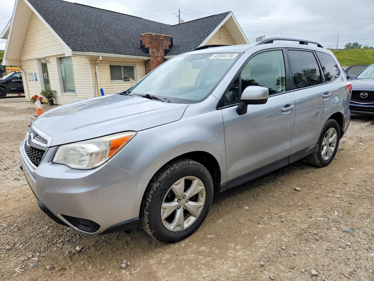 JF2SJADC3GH494464 · 2016 SUBARU FORESTER
