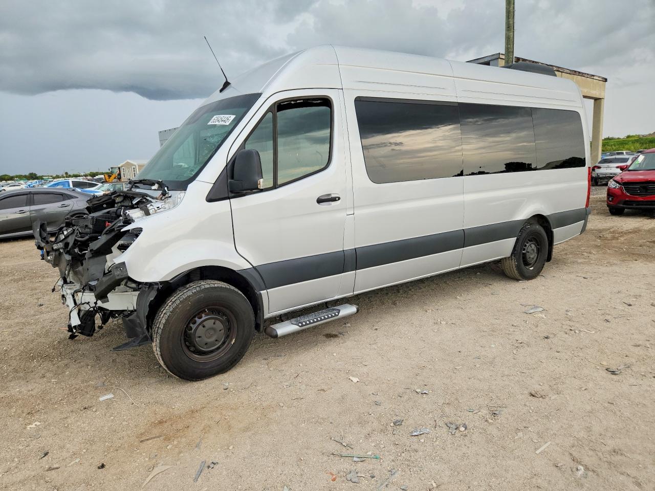W1Z4NGHY9RT188817 · 2024 MERCEDES-BENZ SPRINTER