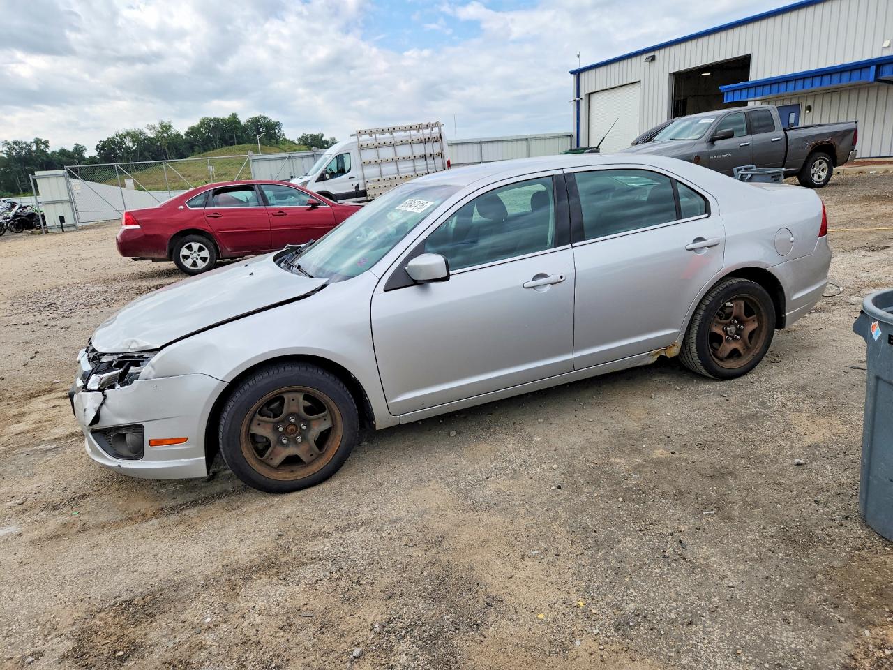 3FAHP0HA6AR381985 · 2010 FORD FUSION