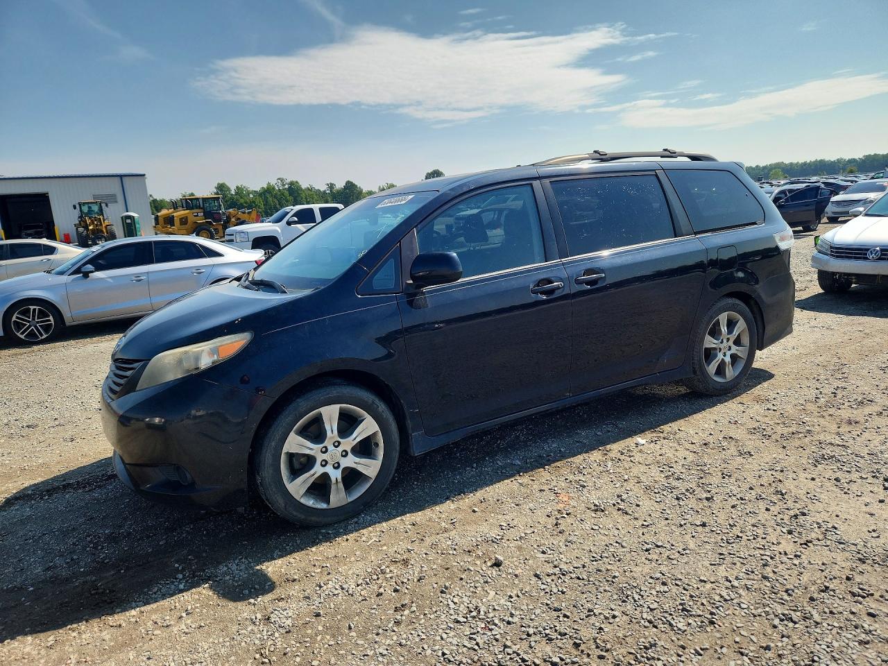 5TDXK3DC0CS239841 · 2012 TOYOTA SIENNA