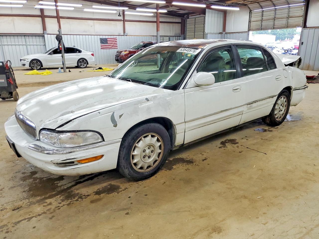 1G4CU5212X4641105 · 1999 BUICK PARK AVENUE