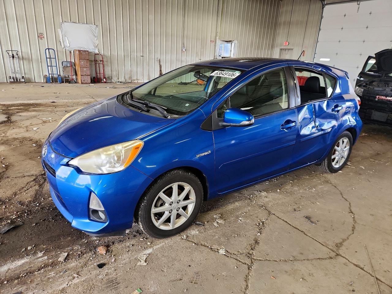 JTDKDTB38C1013843 · 2012 TOYOTA PRIUS C