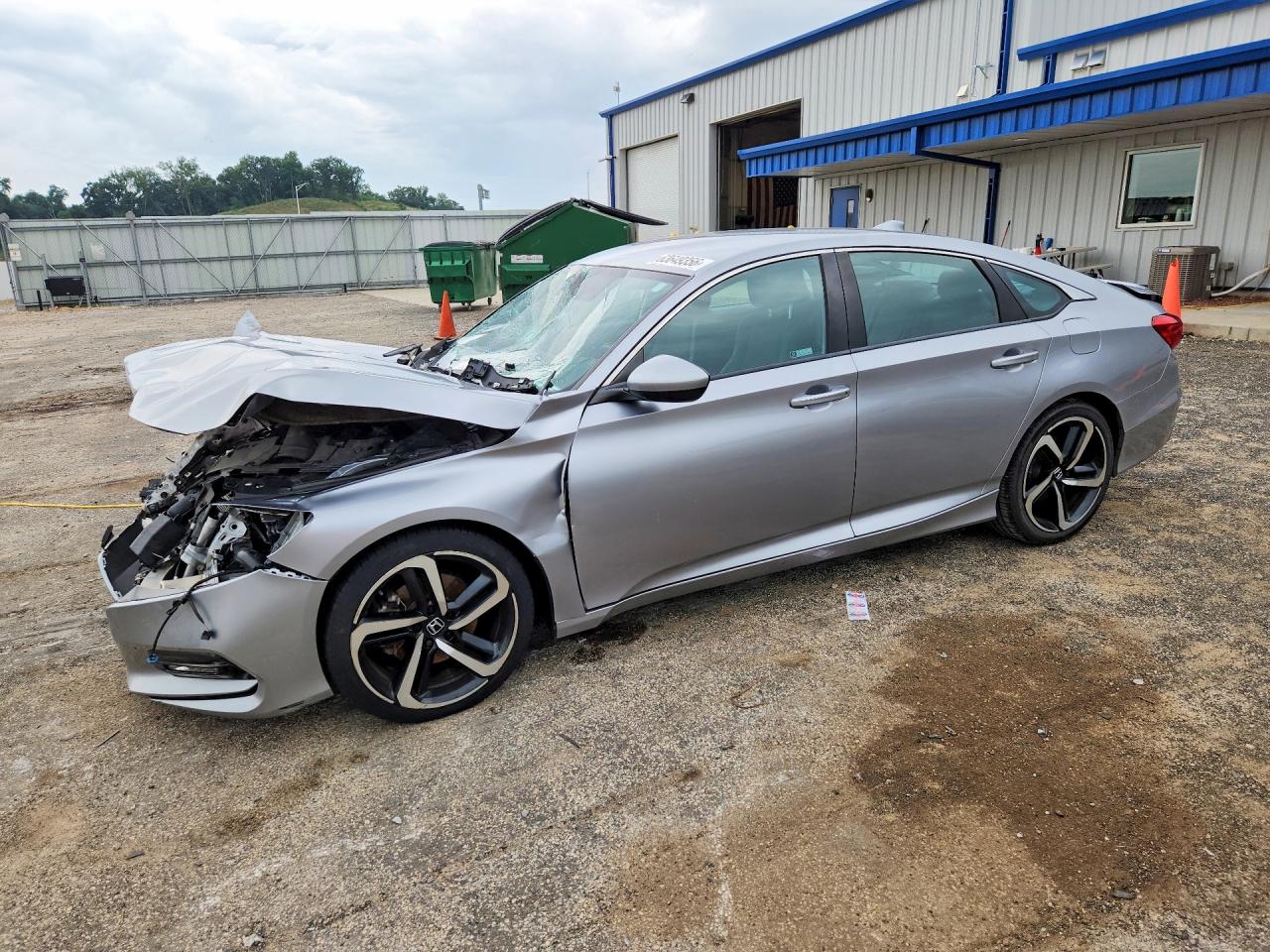 1HGCV1F36JA142887 · 2018 HONDA ACCORD