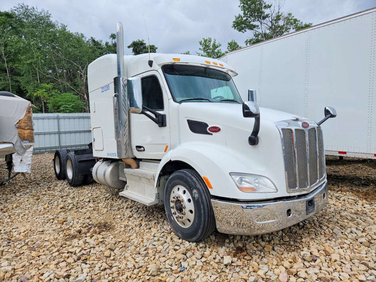 1XPBDP9X2HD359729 · 2017 PETERBILT 579 · 4/14