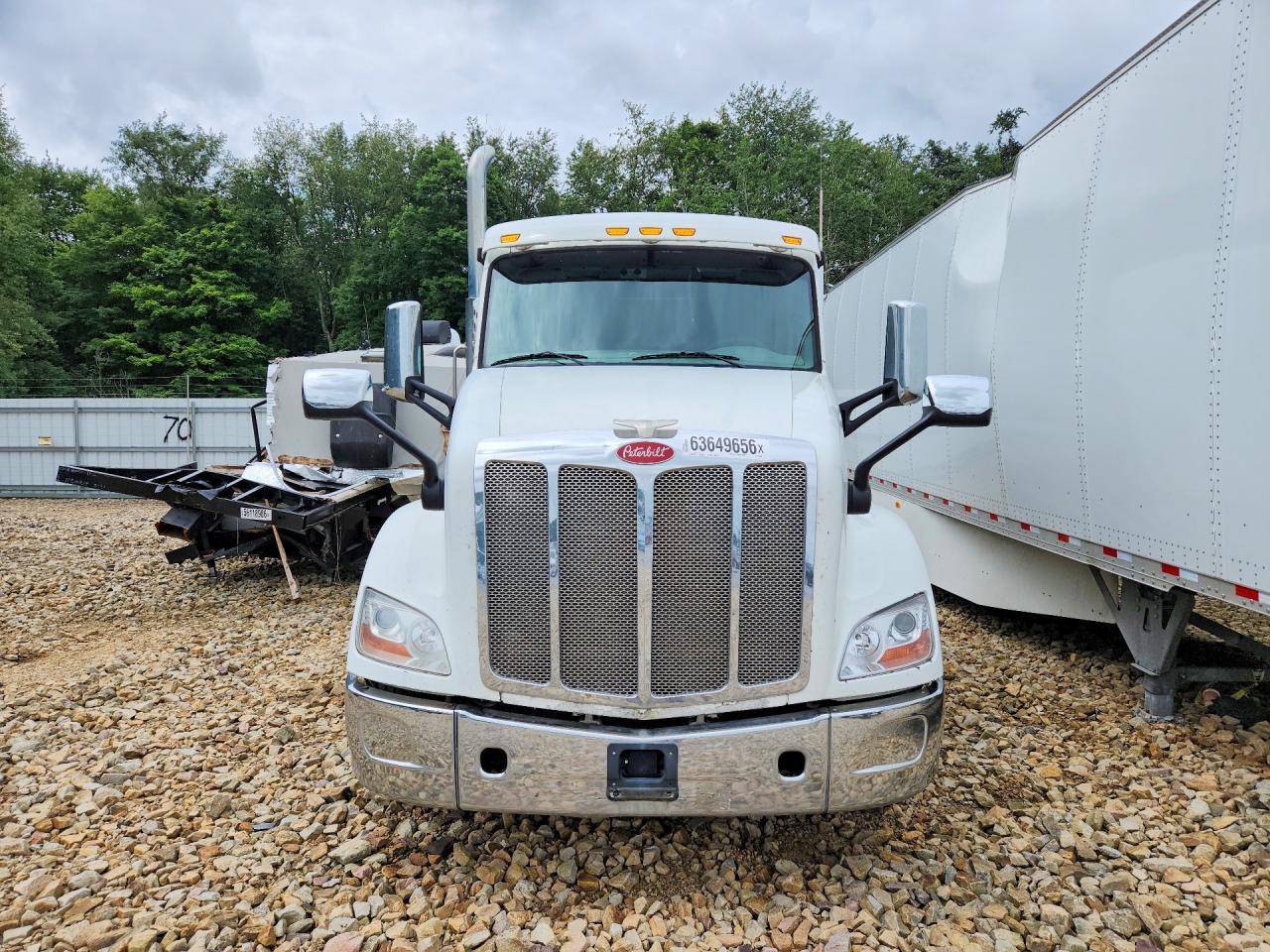 1XPBDP9X2HD359729 · 2017 PETERBILT 579 · 5/14