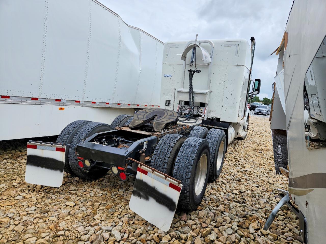1XPBDP9X2HD359729 · 2017 PETERBILT 579 · 3/14