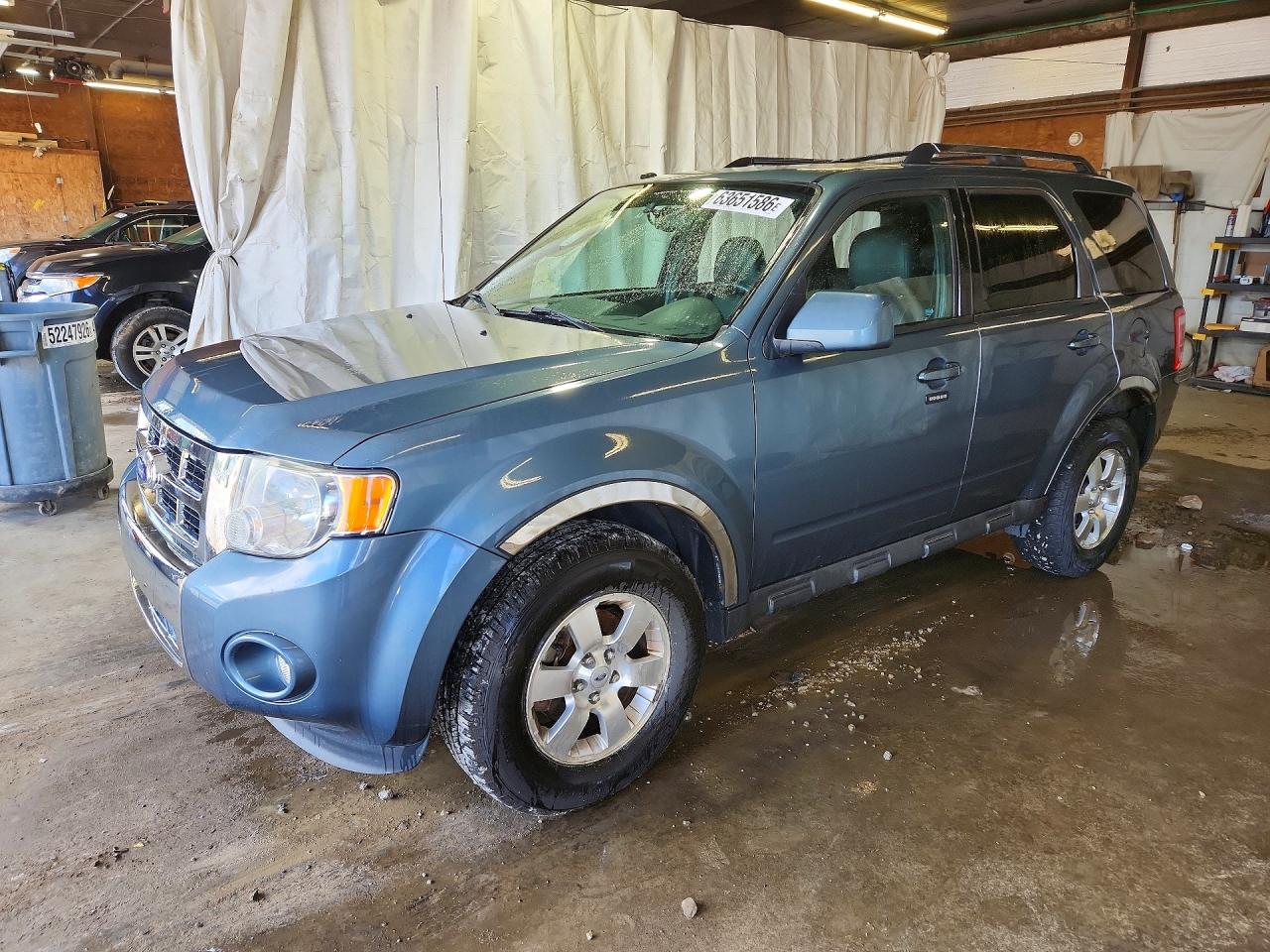 1FMCU9EG0BKB09444 · 2011 FORD ESCAPE
