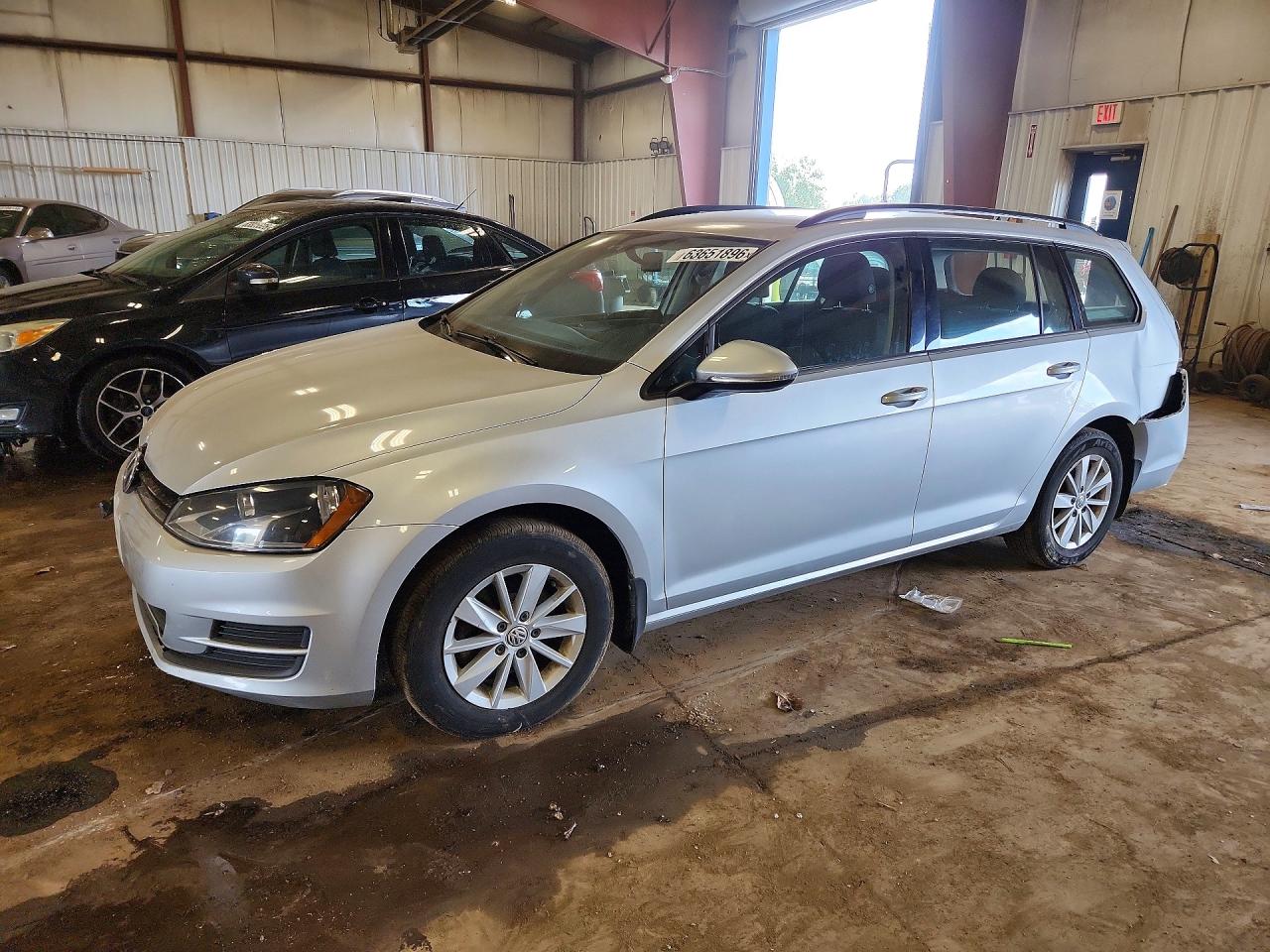 3VWC17AU3GM509489 · 2016 VOLKSWAGEN GOLF SPORTWAGEN