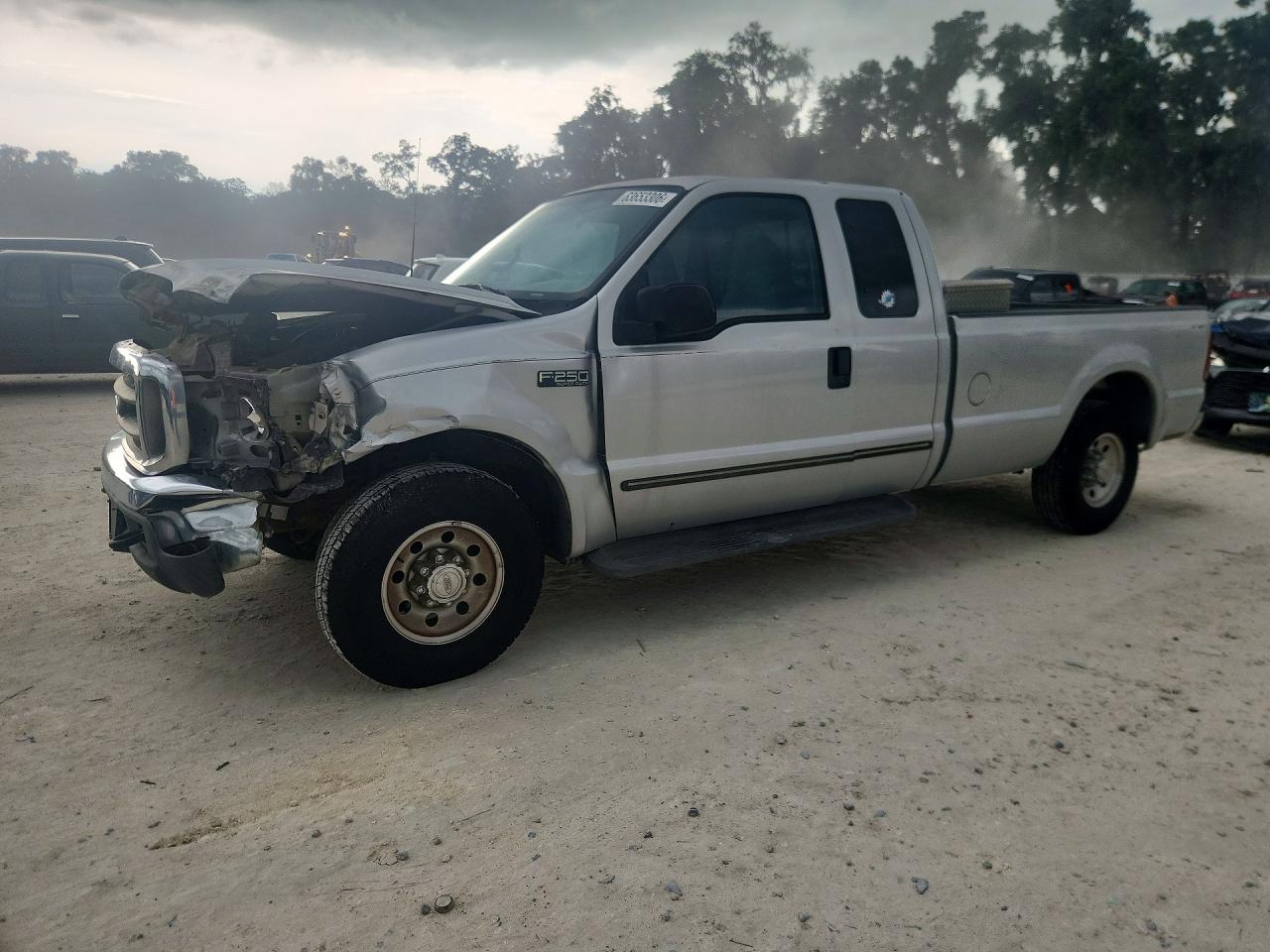 1FTNX20L9YEC95685 · 2000 FORD F250