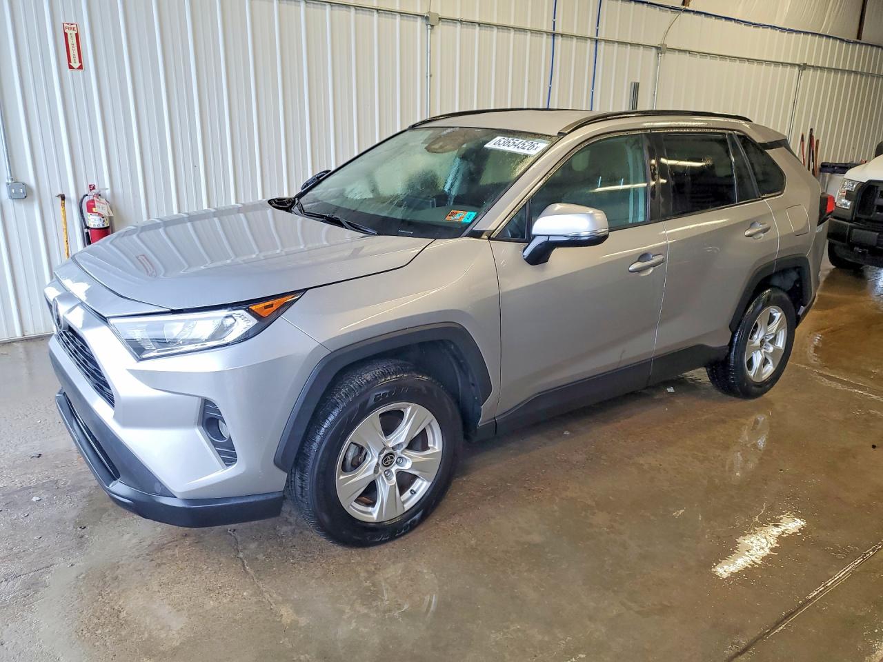 2T3W1RFV8MC137110 · 2021 TOYOTA RAV4