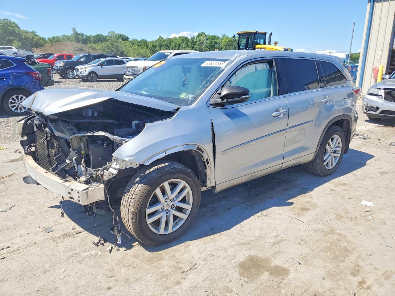 5TDBKRFH2FS162612 · 2015 TOYOTA HIGHLANDER
