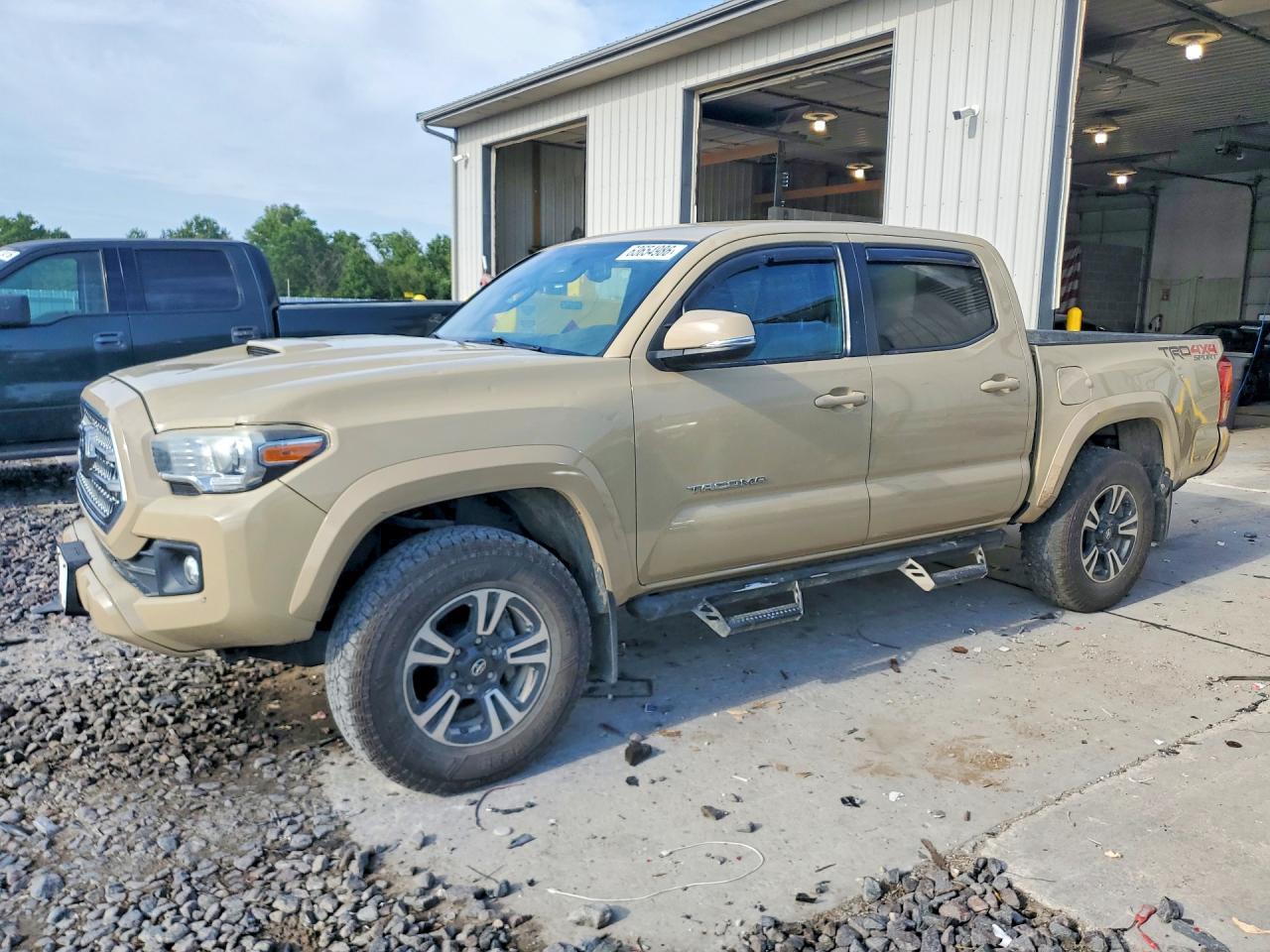 2017 TOYOTA TACOMA
