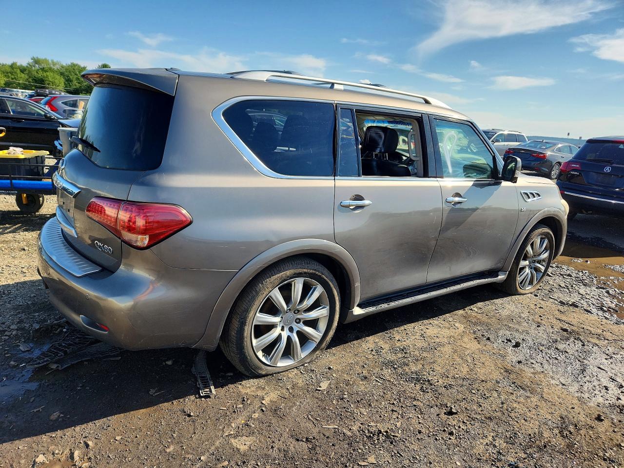 JN8AZ2NC8E9350766 · 2014 INFINITI QX80 · 3/13