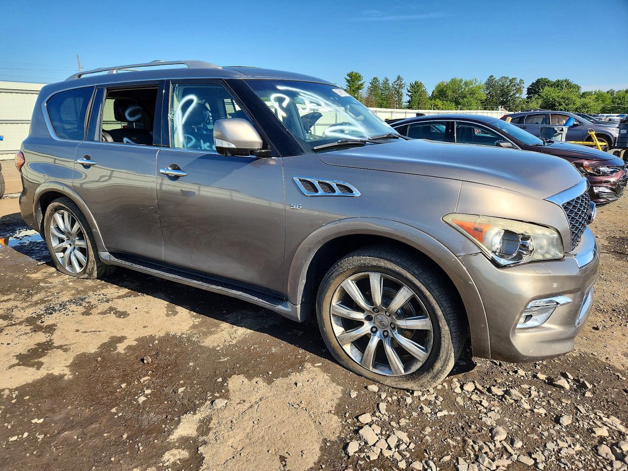 JN8AZ2NC8E9350766 · 2014 INFINITI QX80 · 4/13