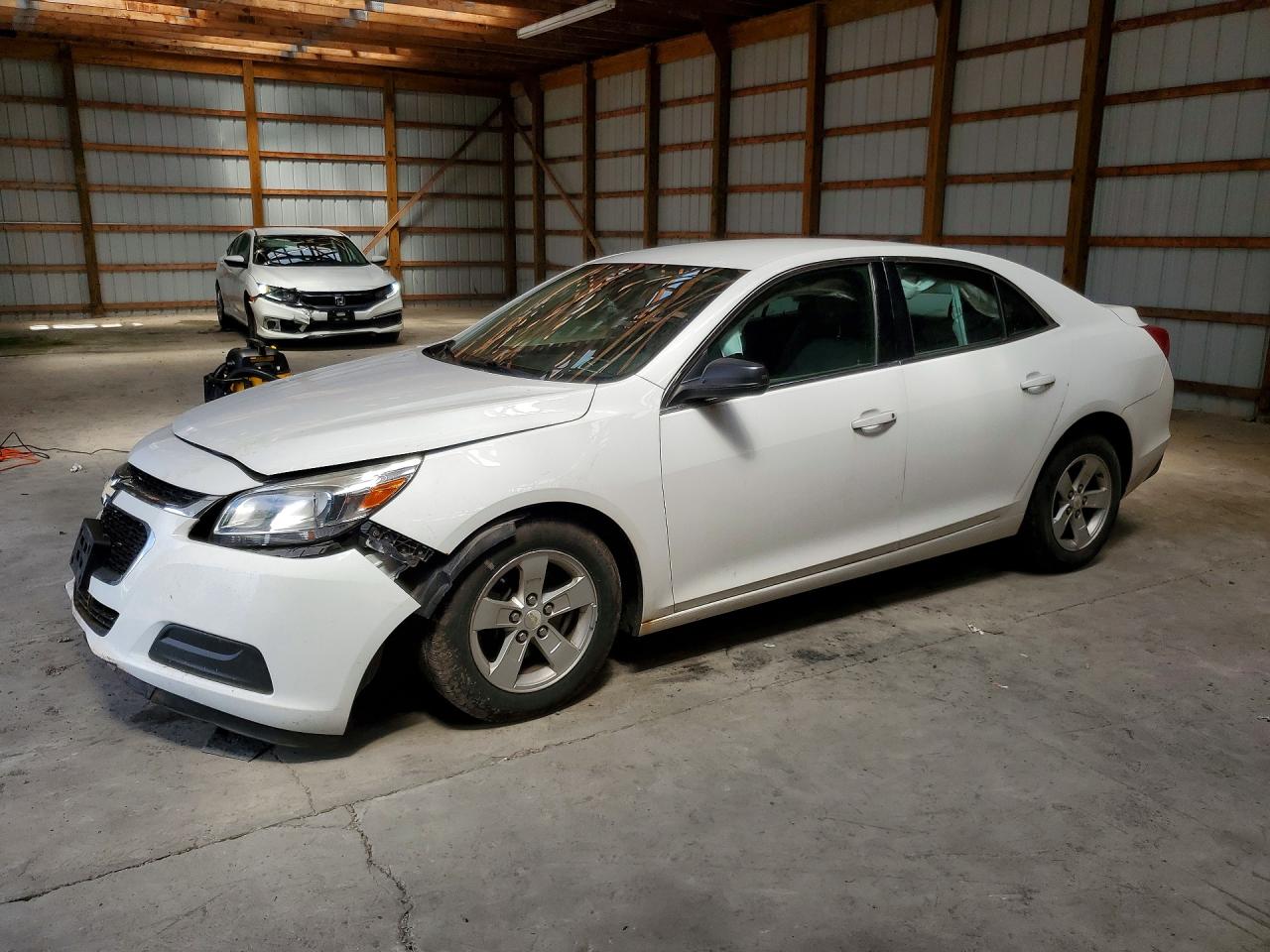 1G11B5SAXGF135701 · 2016 CHEVROLET MALIBU LIMITED
