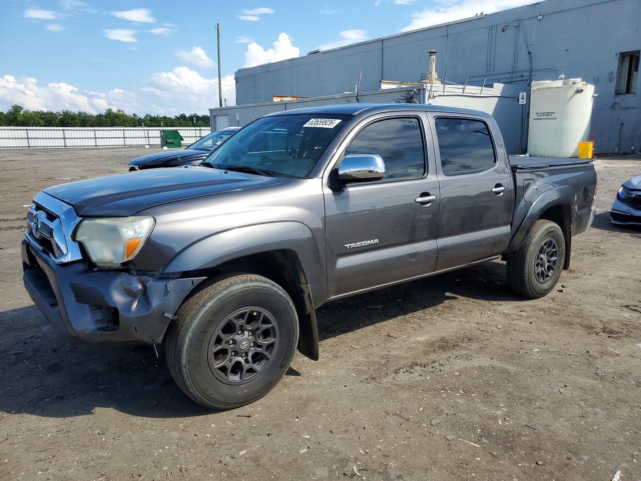 5TFJU4GNXFX088203 · 2015 TOYOTA TACOMA