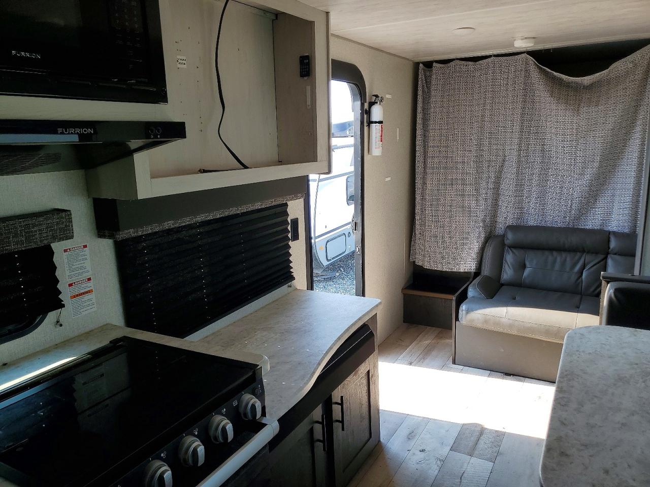 4EZTU2922N5070724 · 2022 KZ-RV SPORTSMEN · 6/10