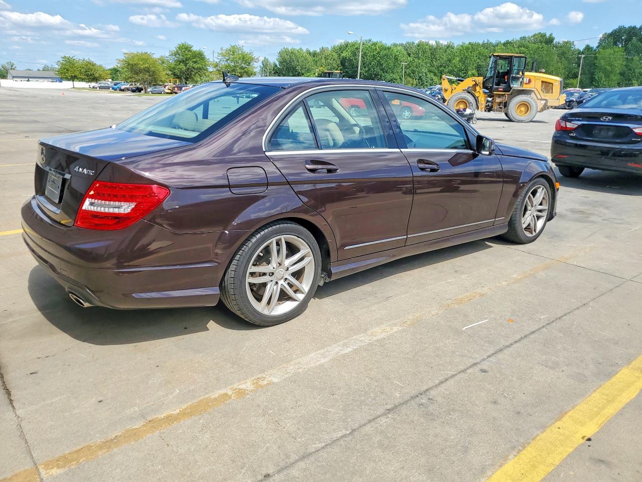 WDDGF8BB4CA618100 · 2012 MERCEDES-BENZ C · 3/12