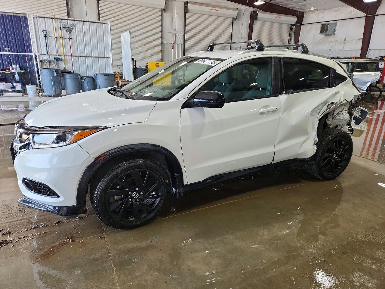 3CZRU6H17NM756712 · 2022 HONDA HR-V