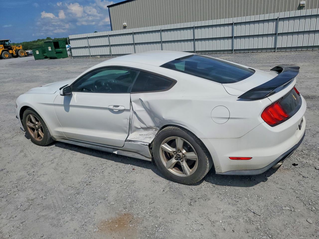 1FA6P8TH0J5102513 · 2018 FORD MUSTANG · 2/12