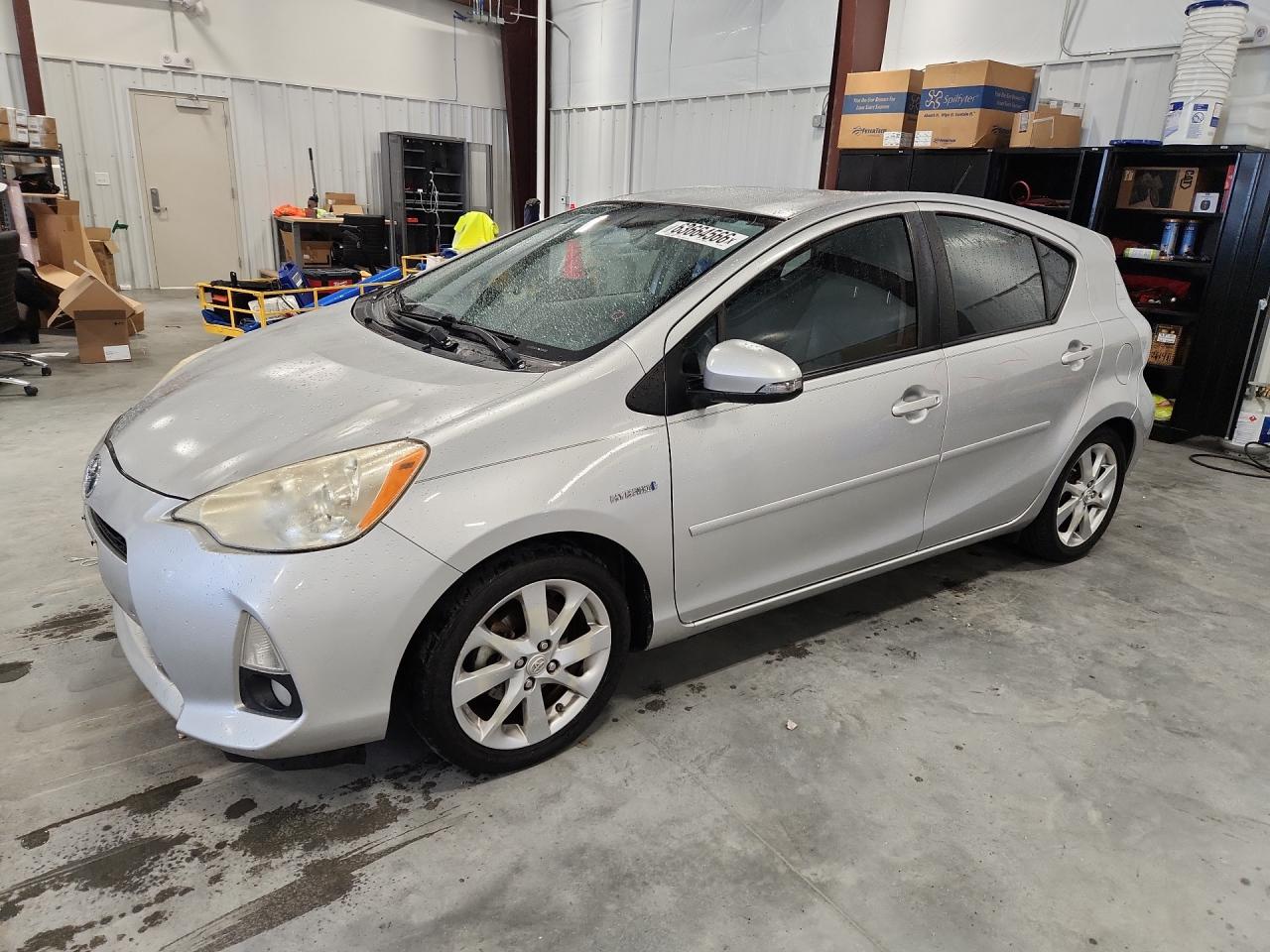 JTDKDTB32C1500875 · 2012 TOYOTA PRIUS C