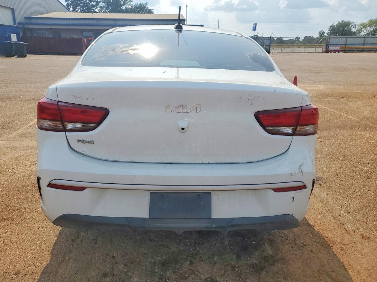 3KPA24AD6PE573445 · 2023 KIA RIO · 6/12